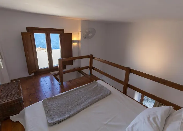 ⋆ 5br Oceanside View Near Lighthouse- Pharos Vm ⋆ Mykonos Town