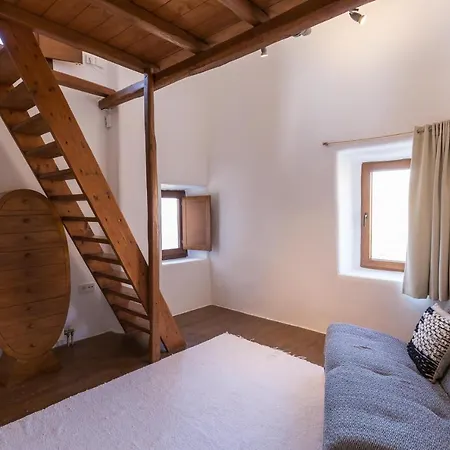 Casa vacanze ⋆ 5br Oceanside View Near Lighthouse- Pharos Vm ⋆